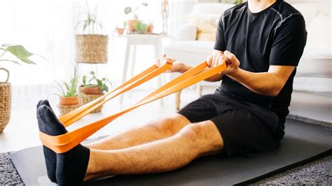 5 best exercises for runners, according to an expert | GQ India