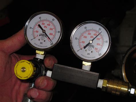 Quick Tech: How to Use a Leakdown Tester - OnAllCylinders