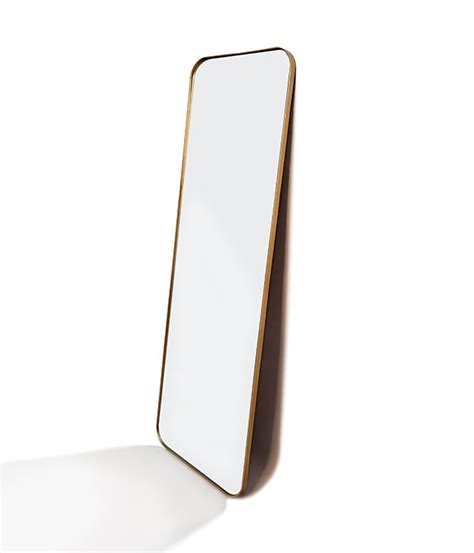 swift - iOS 26 UIGlassEffect: Corner edge lighting disappears on a rounded rect, but works perfectly