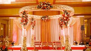 Mee | MahaLaxmi Events & Entertainment Pvt.Ltd