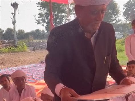 Rajasthan Panchayat bans women from using smartphones School-going ...
