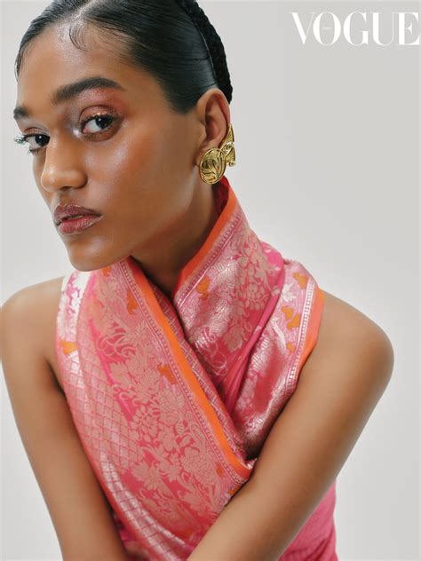 The 13 best brown lip liners that shape, blur and stay put | Vogue India