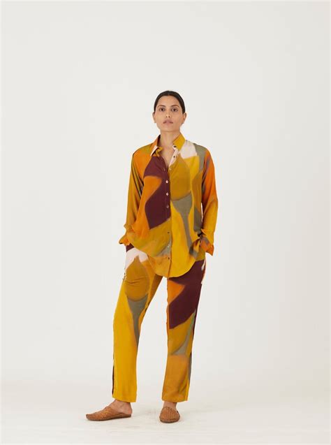 Lei Lani Yellow Co-ord – Shuffling Suitcases