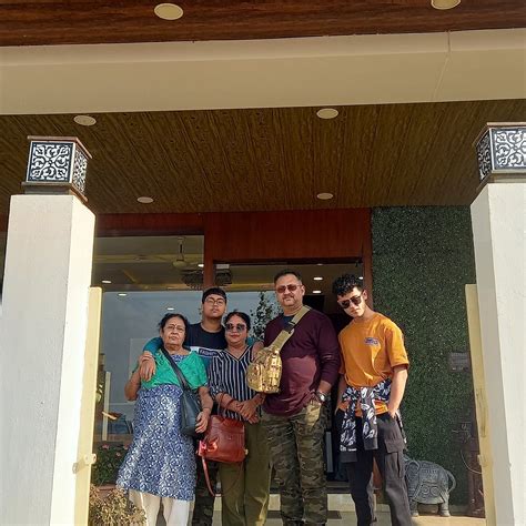 HOTEL TIGER INN (Mohurli) - Hostel Reviews & Photos - Tripadvisor