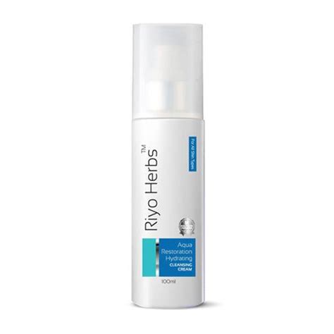 7 Tips to Choose the Right Makeup Remover Cream – Riyo Herbs India