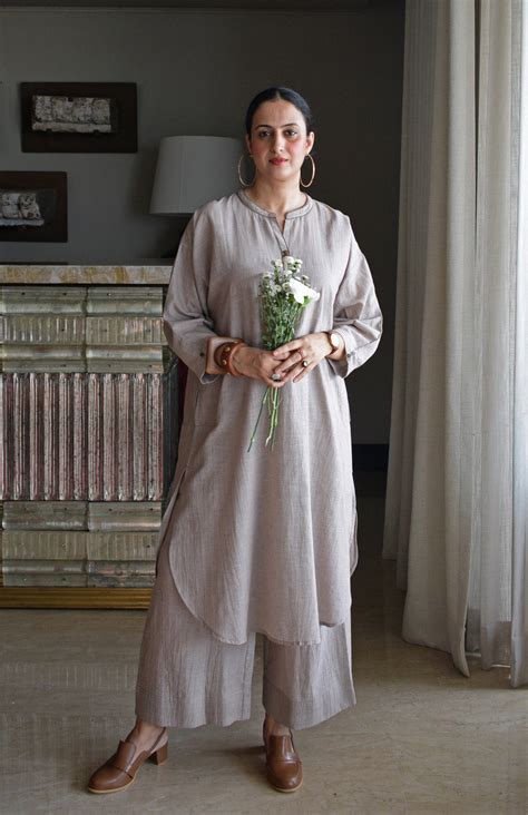 A Beam of Joy – House of Moxa