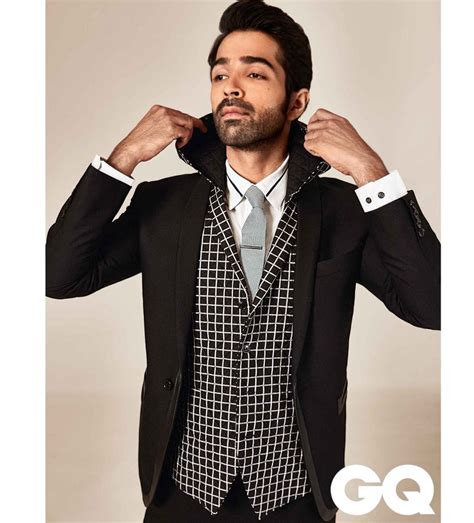 #GQGuide: 3 ways to suit up | GQ India | Look Good