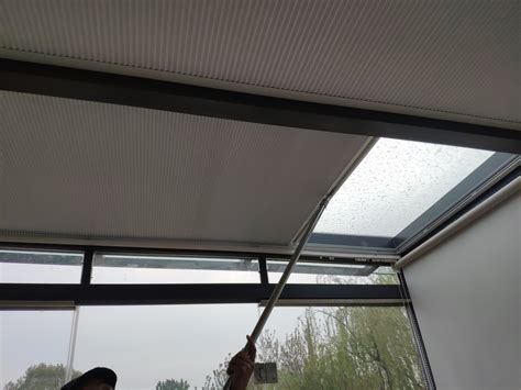 洛陽玻璃雨棚，灰色工業風簡易鋼架陽光房用戶體驗 - 壹讀