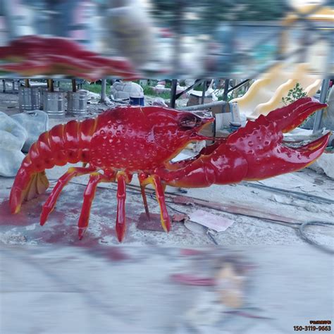 城市广场玻璃钢龙虾动物雕塑-河北润艺雕塑