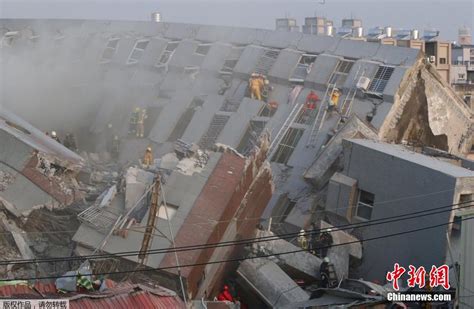 惨烈，在建超高层外墙坍塌，塔吊随时可能倒塌，6人失踪……_施工_结构_韩拍图