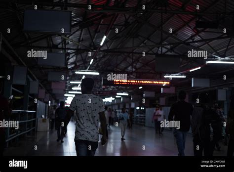 Local Train Crowd 的图像结果