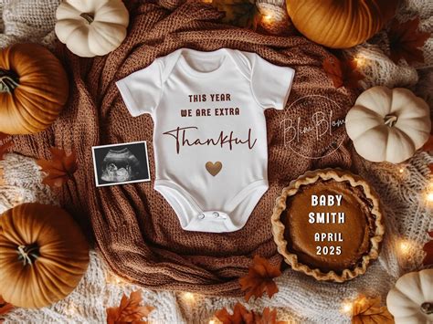 Thanksgiving Pregnancy Announcement: Extra Thankful Baby Reveal ...