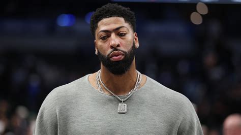 Would Knicks Trade for Anthony Davis? NBA Insider Weighs In amid Rumors ...