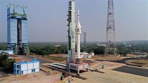 Gaganyaan Mission: क्या है गगनयान मिशन, ISRO के लिए क्यो हैं खास? यहां ...