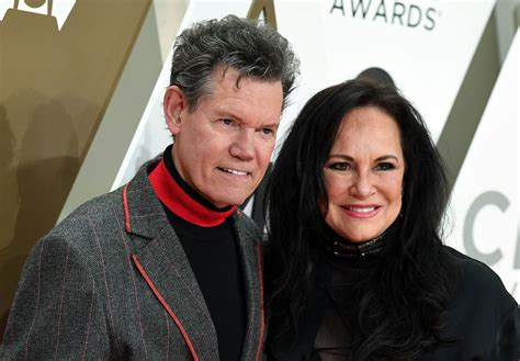 Randy Travis Wife: Explore Details All About Mary Davis – Publicist Paper