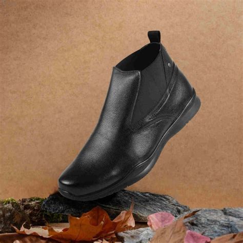 Buy Boots for Men Online at Best Prices in India