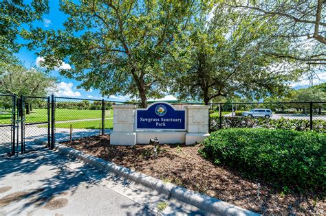 Sunrise, FL City Guide | About Living in Sunrise - Homes.com