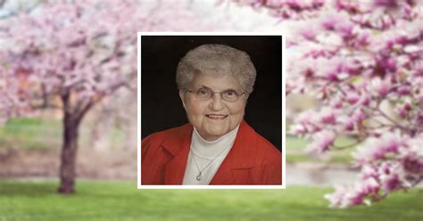 Obituary | Marjorie Louise Phlipot | DEN HERDER FUNERAL HOME, INC.