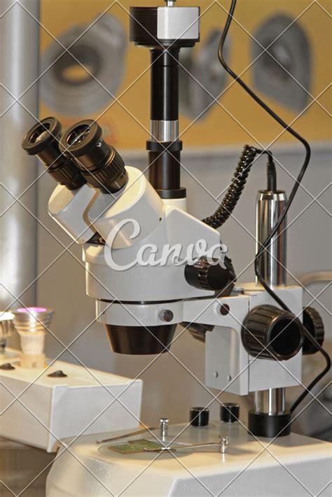 Lab Microscope 的图像结果