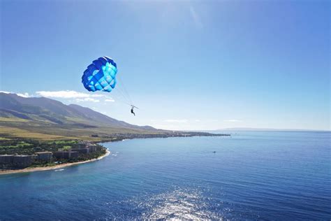 UFO Parasail on Ka'anapali Beach - reviews,open hours,photo spots ...