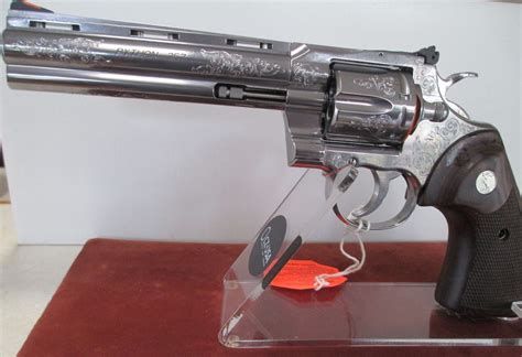 Colt Python Talo Edition Engraved 的图像结果
