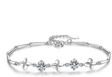 Silver Bracelets For Women - Buy Ladies Silver Bracelets Online at Best ...