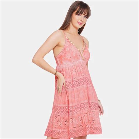 The must-have schiffli dresses for summer 2024 for women