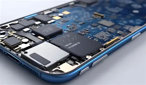 Circuit Board Phone 的图像结果