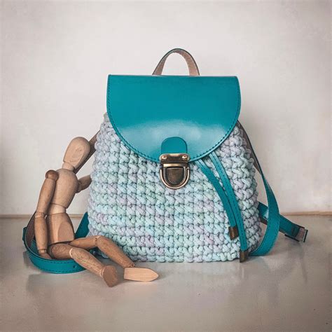 Crochet Backpack Pattern Tutorial 的图像结果