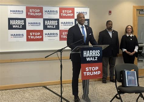 Maryland Gov. Wes Moore campaigns for Harris in Philadelphia day before ...