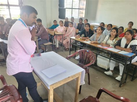 BRR & GKR CHAMBER'S DEGREE COLLEGE, PALAKOL