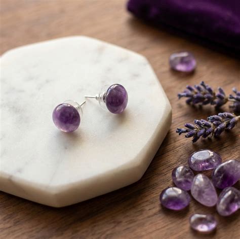 Stone rings – Kalyanastrogems