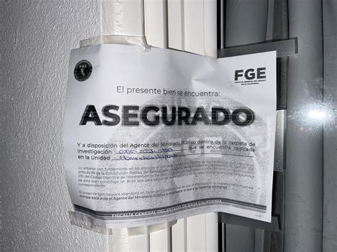 Spanish > English: Found on a neighbors door. : r/translator
