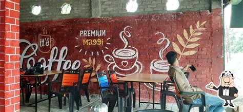 Cafe maggi junction, India - Restaurant reviews