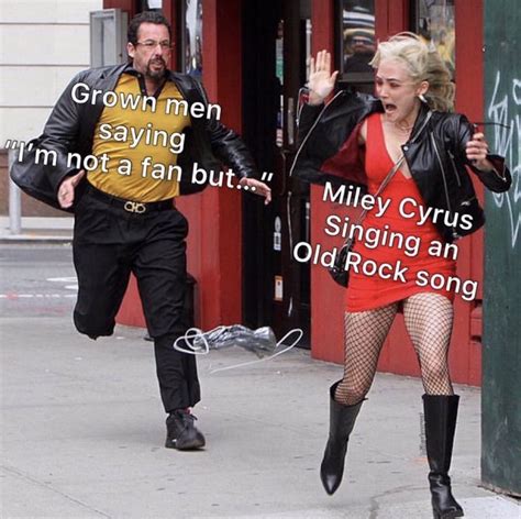 I am peeing. LOL. Who done did this?! Miley Ray Cyrus @mileycyrus