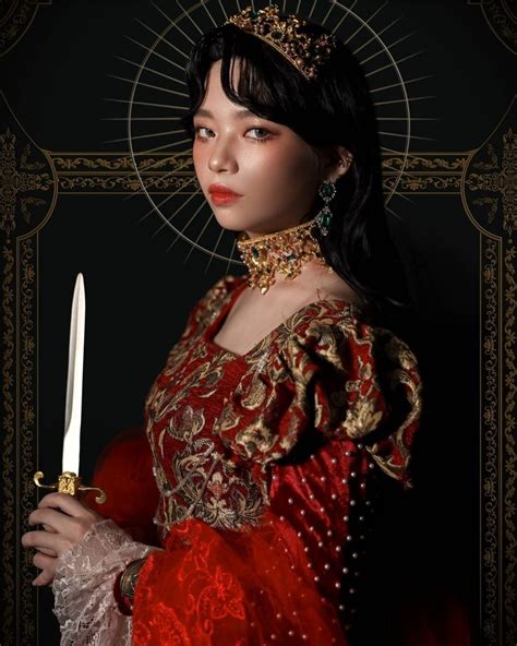 Self Portrait Poses, Art Poses, Drawing Poses, Female Pose Reference ...