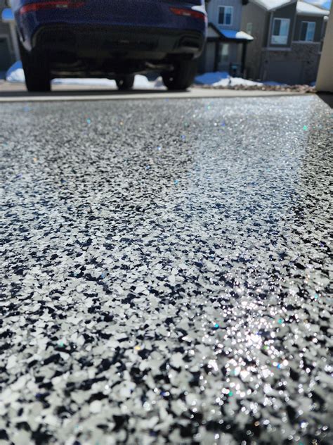 Top Epoxy Garage Floor Contractors Near You