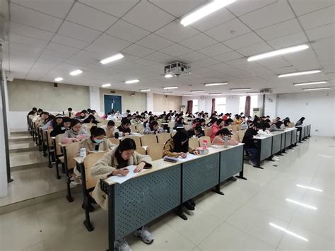 第八届湖南省高校研究生英语翻译大赛在我院举办-外国语学院 - 湖南师范大学