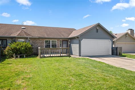 25 Medina Ct, Indianapolis, IN 46227 | Trulia
