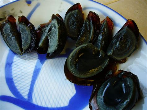 15 Weirdest Dishes around the World - Hello Travel Buzz