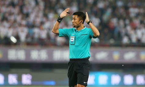 马宁傅明等7名裁判获评国际级 有望执法2022世界杯_国际足联