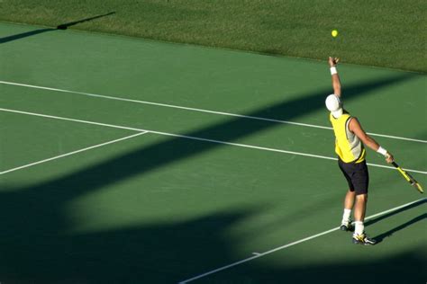 Playing Tennis 的图像结果
