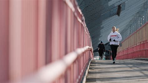 Short Distance Runs Have Major Health Benefits - The New York Times