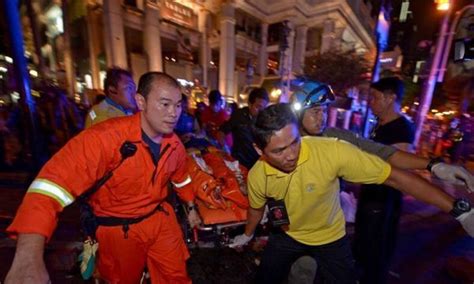 曼谷枪击案泰国遇难者家属宽恕14岁枪手父亲 – 泰国头条新闻