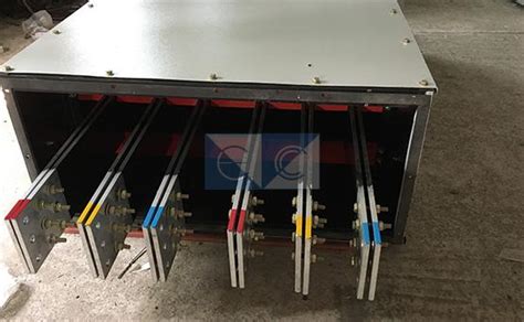 LV Bus ducts | ADVANT ENERGY