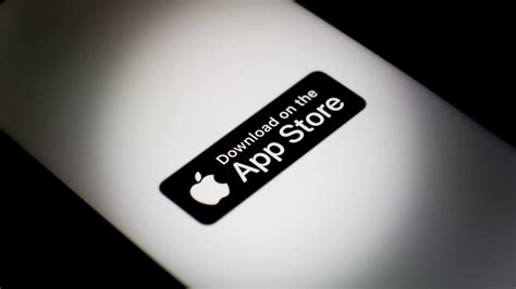 Apple will let users download iPhone apps directly from the developers ...