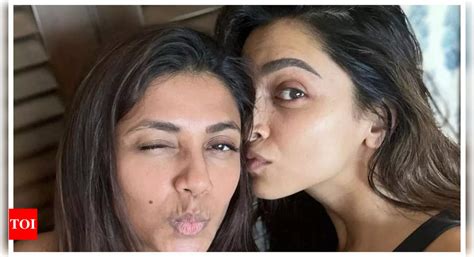 Deepika Padukone spends time doing yoga with her trainer on ...