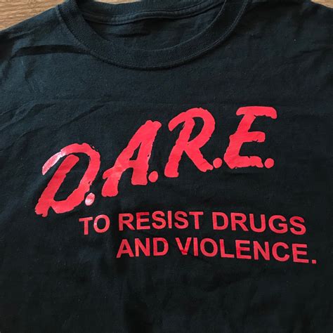 DARE T-shirt – Ropa Chidx