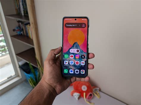 Infinix Zero Flip review: Offers style, substance and function at a ...