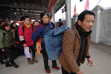 陕西省外出务工者月均收入3396元 增长13.6%